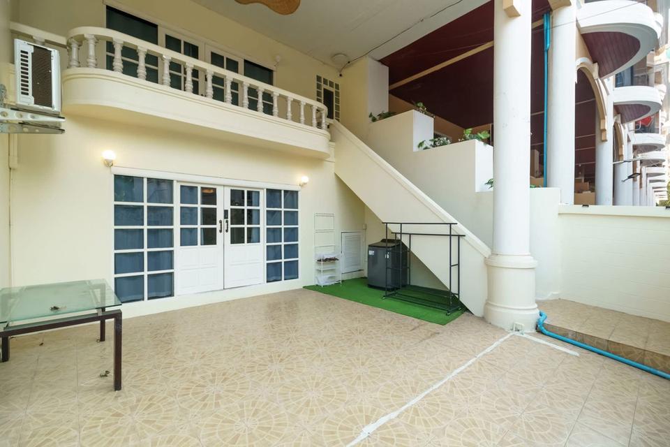 ปล่อยเช่าบ้านหรู  ทาวน์โฮมหรู 5 ชั้น ใจกลางทองหล่อ  ซอย 25 2