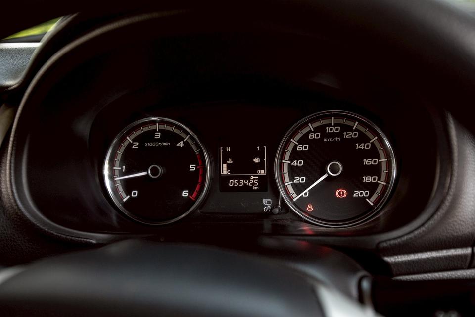 Mitsubishi Triton 2.5Glx ปี21 9