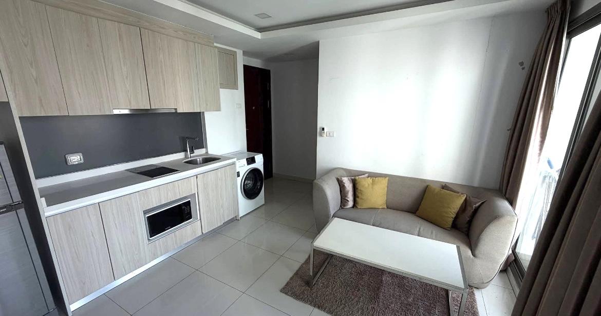 ขายด่วนคอนโด 2 ห้องนอน ใกล้หาดจอมเทียน พัทยา 5