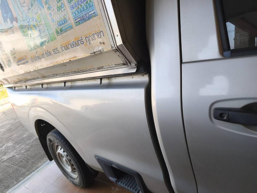 ขายรถสวยมือเดียว Nissan Navara NP300 SL ดีเซล กระบะสูง ปี 2015 ! ! ขับน้อย แค่ 5หมื่น กม. ไม่เคยชน เจ้าของขายเอง 10