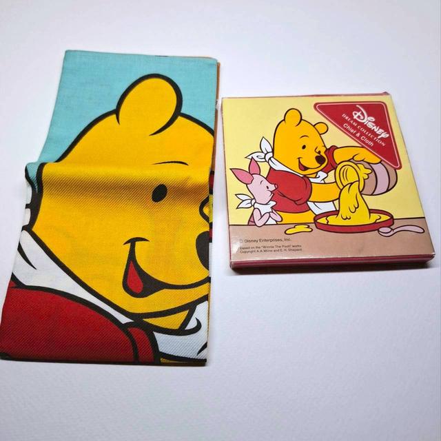 ผ้าเช็ดหน้า Disney ลาย Winnie the Pooh