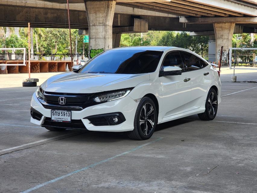 ขายรถ Honda Civic 1.5 Turbo RS ปี 2017 สีขาว เกียร์ออโต้ 3