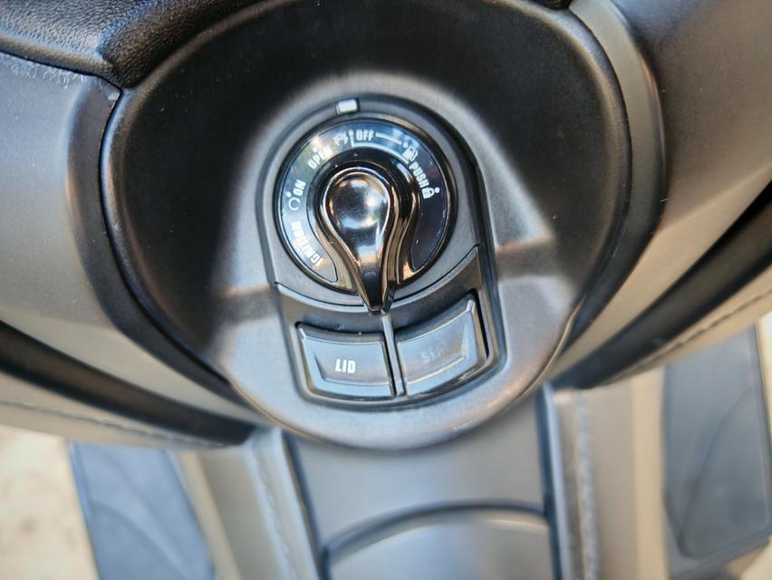 มอเตอร์ไซค์ YAMAHA Xmax 300 มือสอง ปี 2020 17