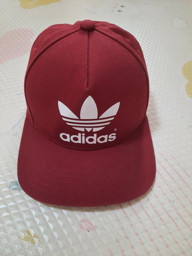 หมวก Adisas สภาพมือ 1