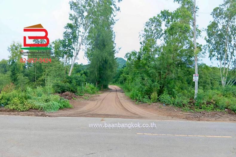 ที่ดินเปล่า ซอยสามร้อยยอด 1 เนื้อที่ 60 ตร.ว (ใกล้หาดสามร้อยยอด) ถนนเพชรเกษม ตำบลสามร้อยยอด อำเภอสามร้อยยอด จังหวัดประจวบคีรีขันธ์ 2