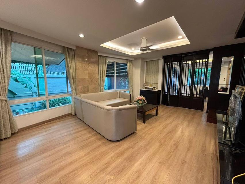 ให้เช่าบ้าน หมู่บ้านบ้านลาดพร้าว Exclusive ซ.โยธินพัฒนา11ห้าง Chic Republic  6