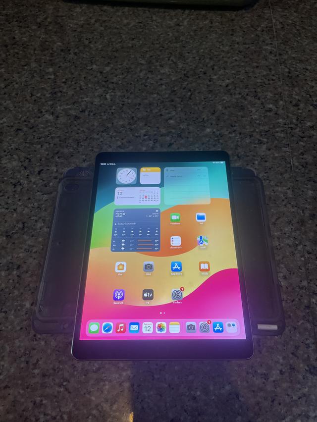 ขายiPadPro10.5สีดำ64กิ๊กไร้รอยตกใช้งานดีทุกๆฟังชั่นถูกๆๆๆ