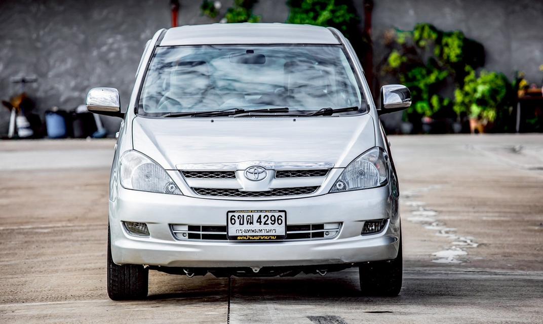 Toyota INNOVA 2.0V AT ปี 2007 สีเทา