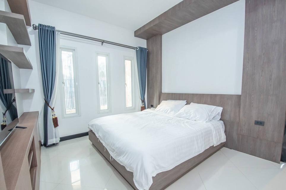 For rent pool villa Piam Mongkhon village 14