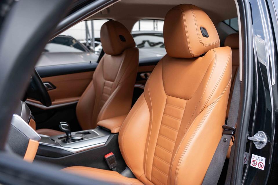 รหัสรถ NP5781 🚘 BMW 320d SPORT ปี 2020 รูปที่ 11