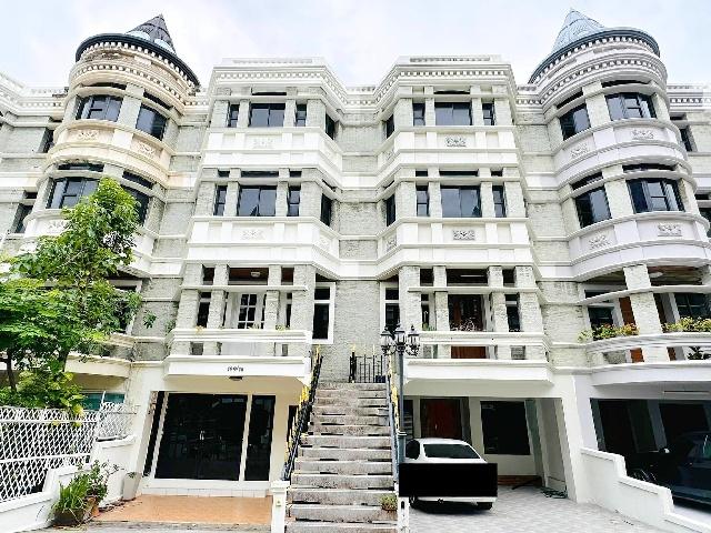 ARLมักกะสัน 570กม. ให้เช่าทาวน์เฺฮาส์หรู 4 ชั้น MRTเพชรบุรี 550ม. สุขุมวิท 534 ตร.ม.34ตร.วา.ใจกลาง.4 นอน เทอร์มินัล 21 1