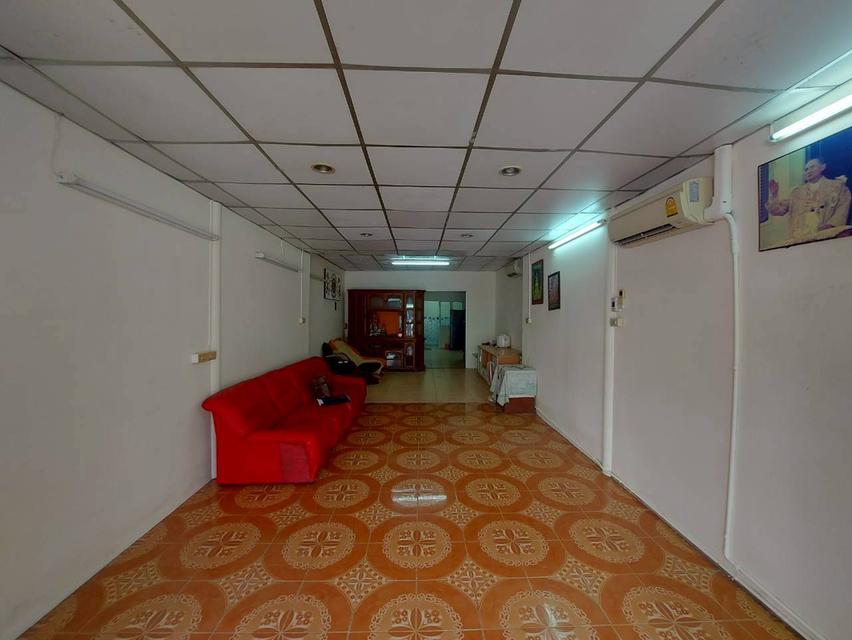 ขายบ้าน 2 ชั้น หมู่บ้านพูนสินธานี3 ซอยเคหะร่มเกล้า64 5