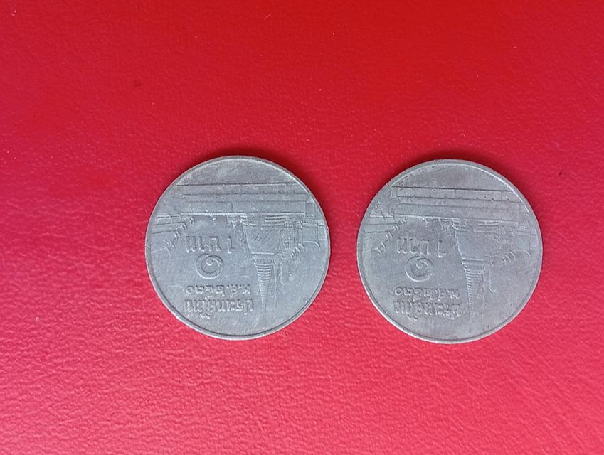 เหรียญ 1 บาทรัชกาลที่ 9 พระเศียรเล็กกับชุด7เหรียญพ.ศ 2530เชิญชวนทุกท่านรับชุดนี้ไปกันในราคาซื้อหากันในราคา 15000 ได้เลยนะครับสนใจโทรเบอร์ (หายากมาก)