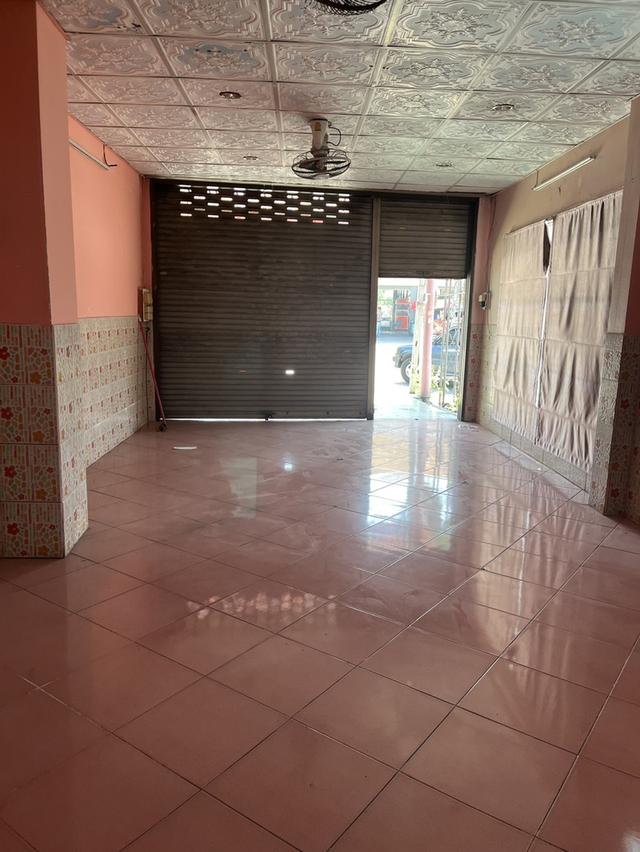 อาคารตึกแถว 2 ชั้น 2ห้องนอน 2ห้องน้ำ เขต แหลมฉบัง อ.ศรีราชา จ.ชลบุรี 15