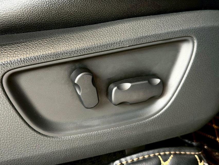 Mitsubishi Pajero Sport 2.4 GT Premium 2WD ปี 2018 ไมล์ 80xxx km. โทร. 0922639576 เอ๋ รูปที่ 13