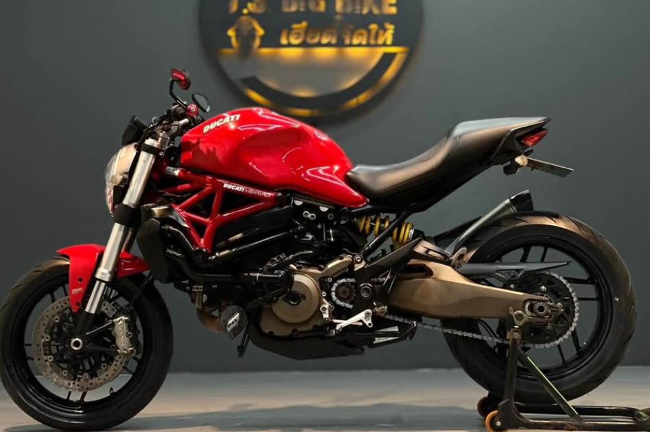 Ducati Monster 821 สภาพนางฟ้า 4