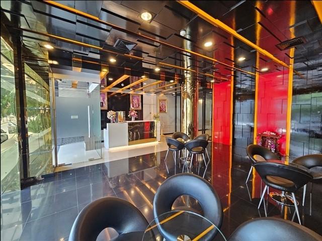 ให้เช่าอาคาร 6 ชั้น 1500 ตร.ม. พร้อมเฟอร์ ลิฟท์ ย่านเมืองทองแจ้งวัฒนะ ใกล้อิมแพค อารีนา เมืองทองธานี 3