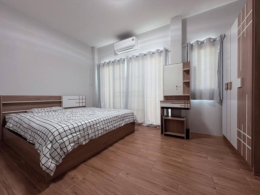 🏠💼 ชีวิตง่ายขึ้น เมื่อบ้านอยู่ใกล้ทุกอย่าง ให้เช่าบ้านแฝด 2 ชั้น ทำเลชานเมือง 2