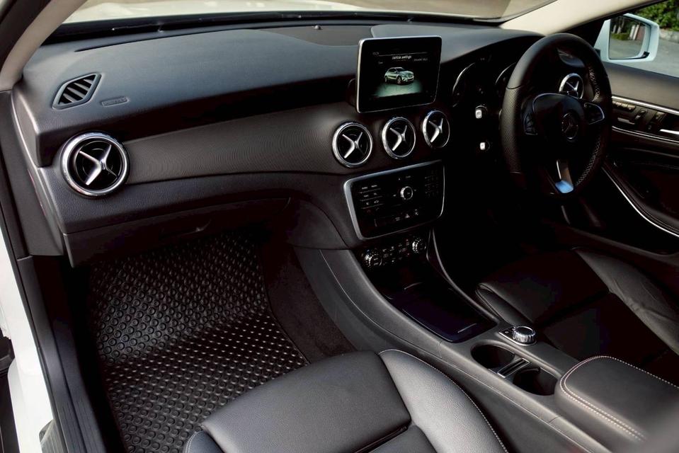 รหัสรถ PR7095 Mercedes Benz W156 GLA 200 ปี 2016 8