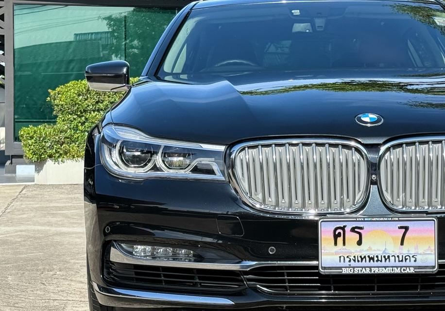 2019 BMW SERIES 7 PURE EXCELLENCE รถมือเดียวออกป้ายแดง รถวิ่งน้อย เข้าศูนย์ตามระยะ รถไม่เคยมีอุบัติเหตุครับ 7