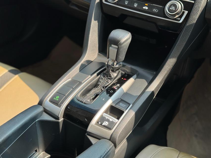 Honda Civic FC 1.8 EL CVT(Mnc) 2019 สีดำ ออโต้ รูปที่ 15