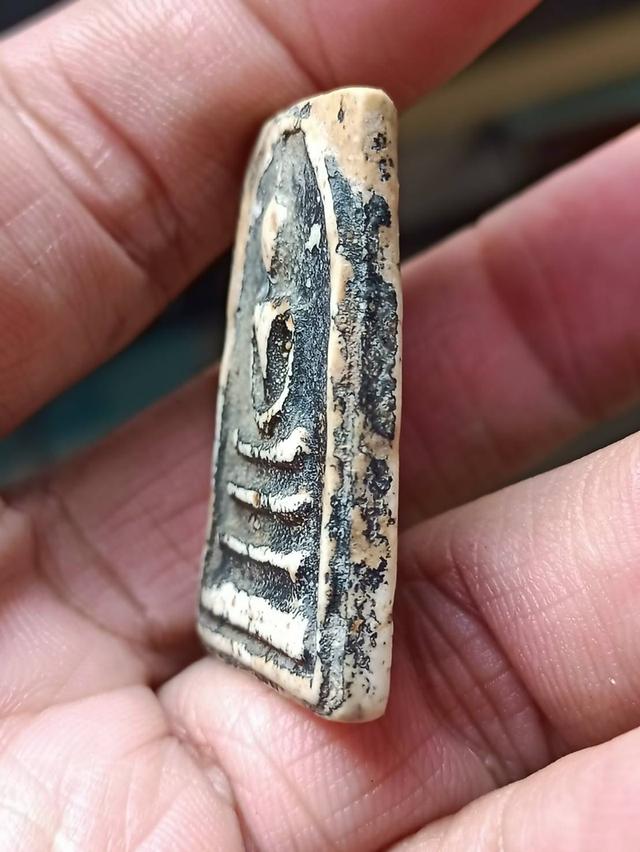 สมเด็จบางขุนพรหม เหนือขึ้นกระเบน เก่ามาก 6