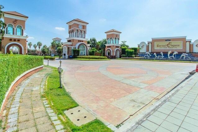 บ้านหรูพร้อมสระว่ายน้ำ บนที่ดินเกือบ 174 ตร.ว. ใกล้โรงเรียนนานาชาติ ราชพฤกษ์ โครงการ ลัดดารมย์ เอลิแกนซ์ ถูกออกแบบในสไตล์ Modern California 15