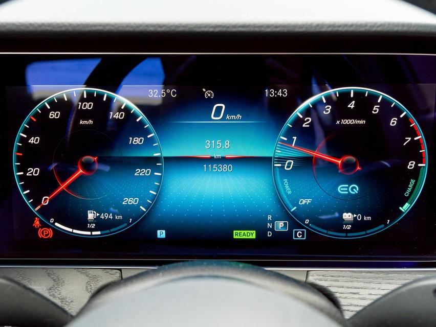 Mercedes-Benz E300e 2.0 AMG Plug-in Hybrid ปี 2021จด23 16