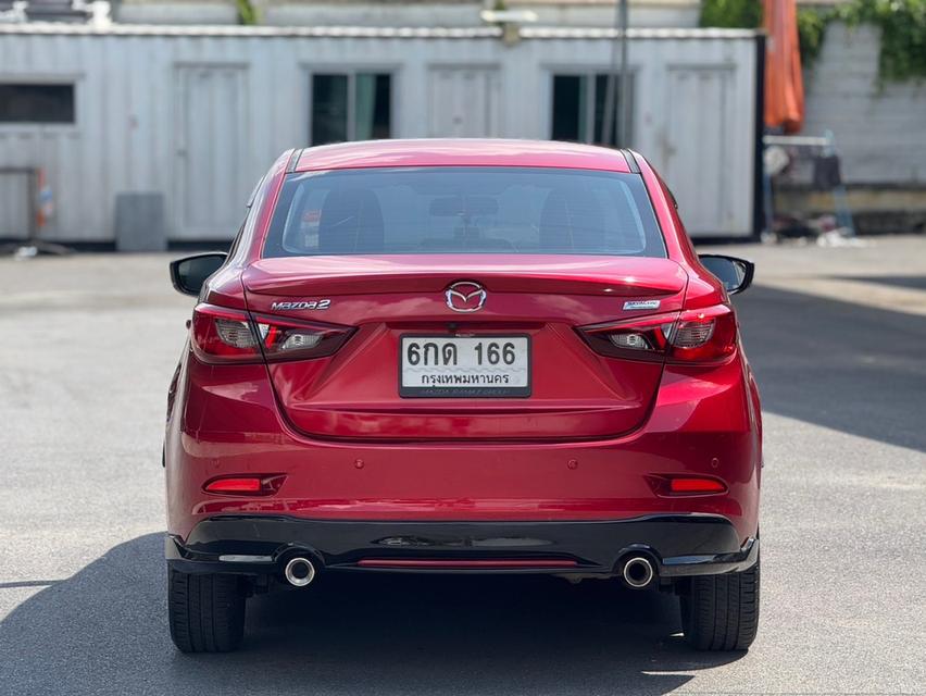 MAZDA 2 SKYACTIVE 4dr High Plus top Auto 6sp FWD 1.3i (เบนซิน) Mnc ปี 17สีแดง เกียรออโต้