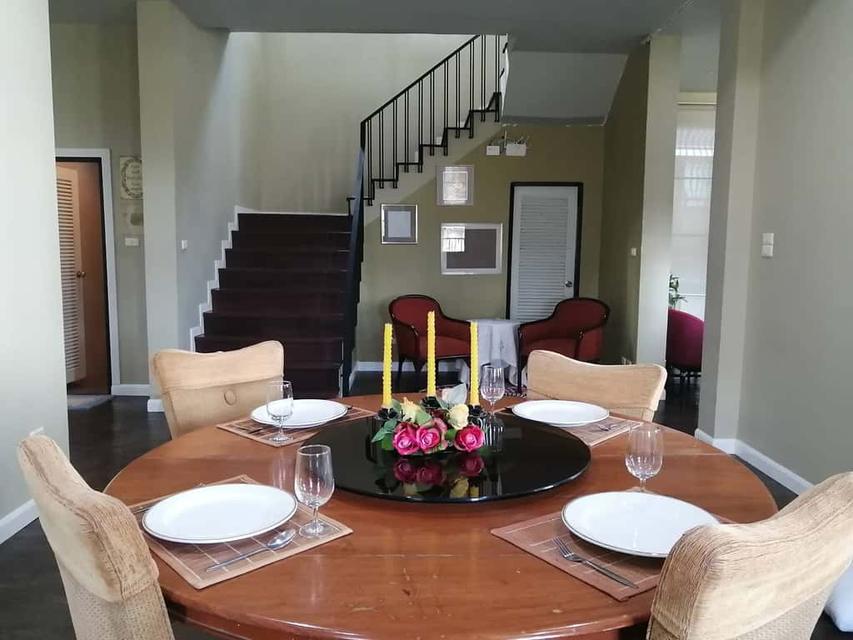 🏡 บ้านเดี่ยวสองชั้น รับเฉพาะน้องหมา ทำเลใกล้89พลาซ่า #เมืองเชียงใหม่ ราคาเพียง 28,000 บาท/เดือน✨ 清迈双层独栋别墅出租 家具齐全 3 卧室 4 卫生间 租金 28,000 泰铢/月（含物业费）✨ 8