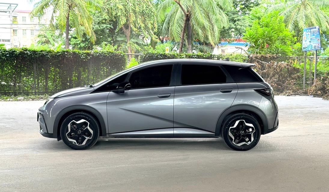 2023 BYD DOLPHIN STANDARD RANGE รถสวยมือเดียวพร้อมใช้งาน รูปที่ 6