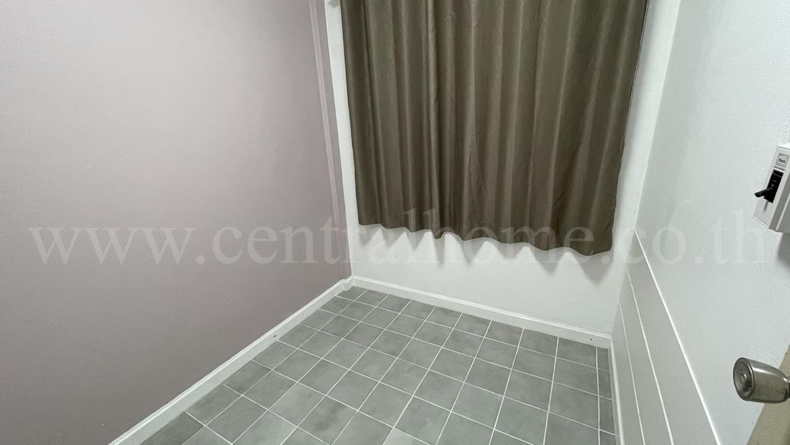 ทาวน์เฮ้าส์ 2 ชั้น ลาดพร้าว 101 ใกล้ MRT สถานีลาดพร้าว 101 พร้อมอยู่ 8