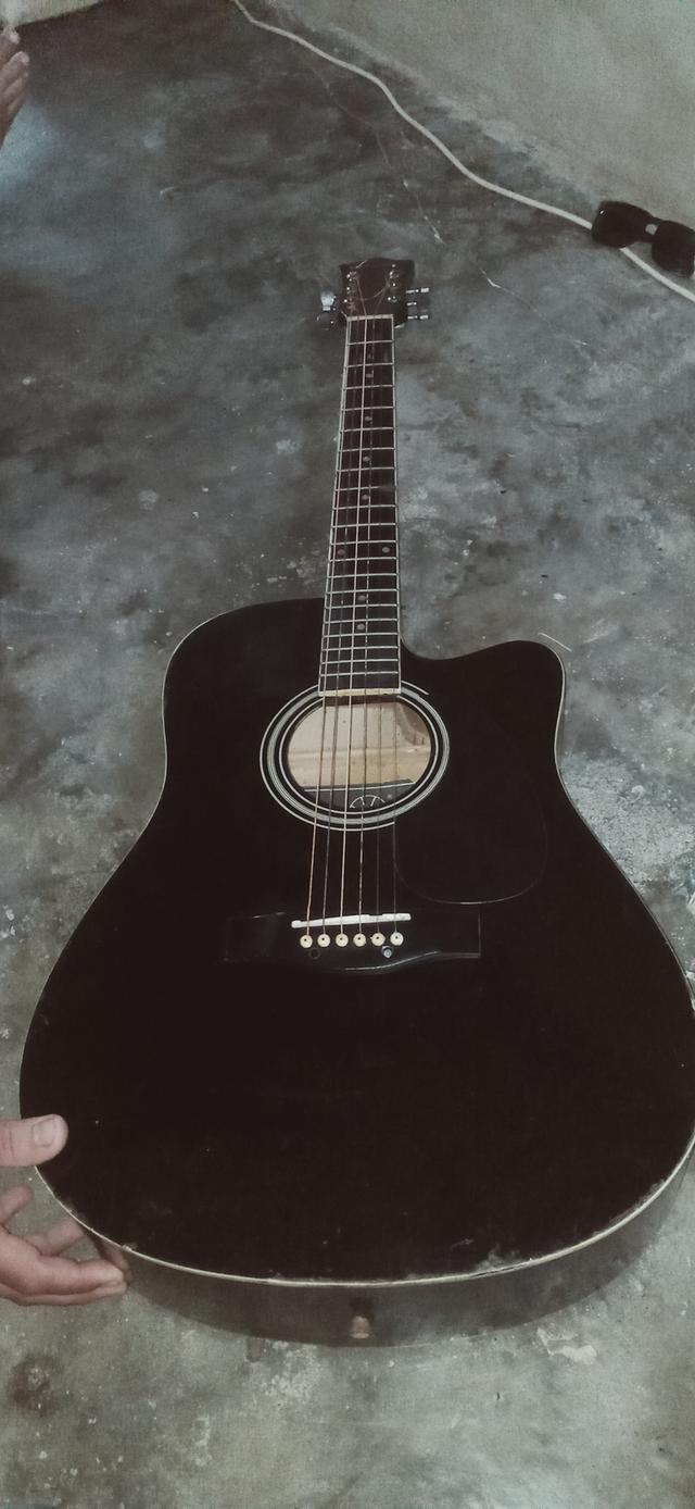 กีต้าร์ sakura..มือ 2