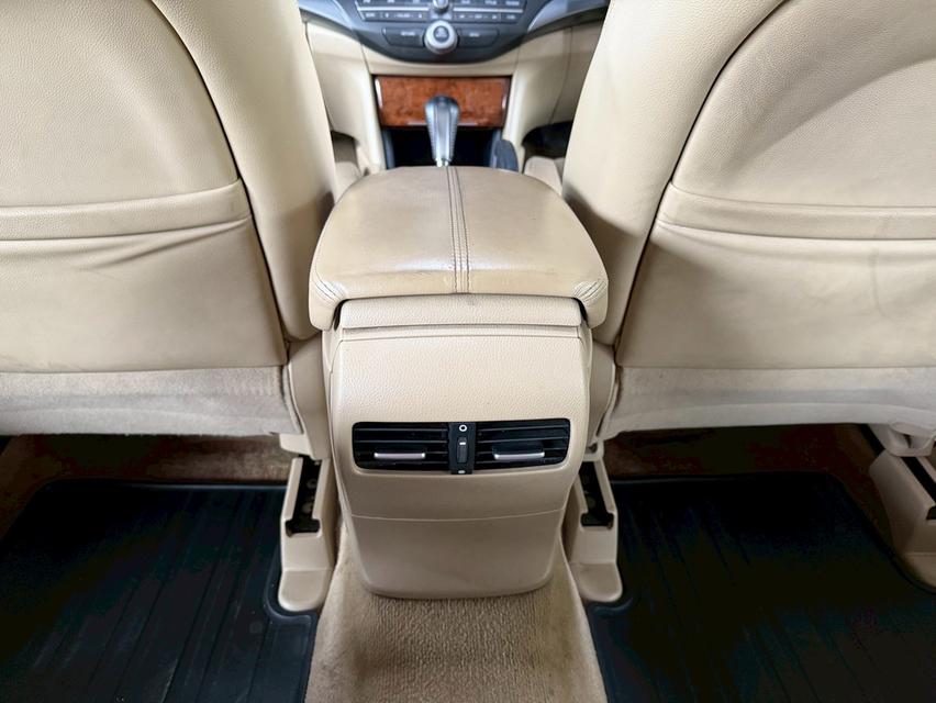 ขายรถ Honda Accord 2.4JP CBU ปี 2012 สีเทา เกียร์ออโต้ 15