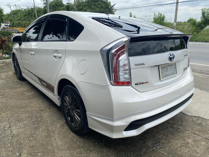 Toyota Prius 1.8 cc +TRD หลังคาชัลลูป เปลี่ยนแบตแล้ว