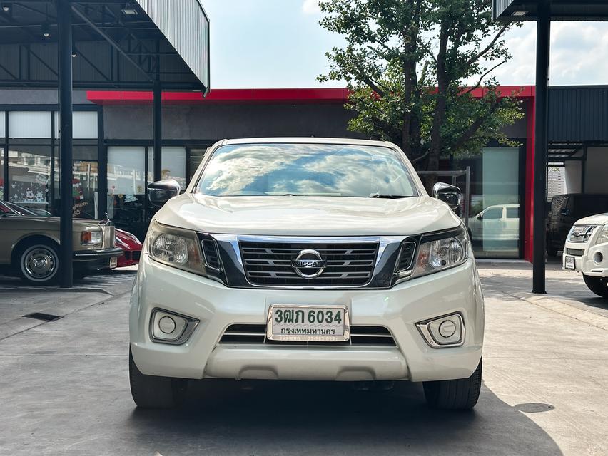ขายรถ nissan NP300 Navara 2.5 King Cab Calibre E Pickup ปี 2015 สีขาว เกียร์ธรรมดา รูปย่อยที่ 2