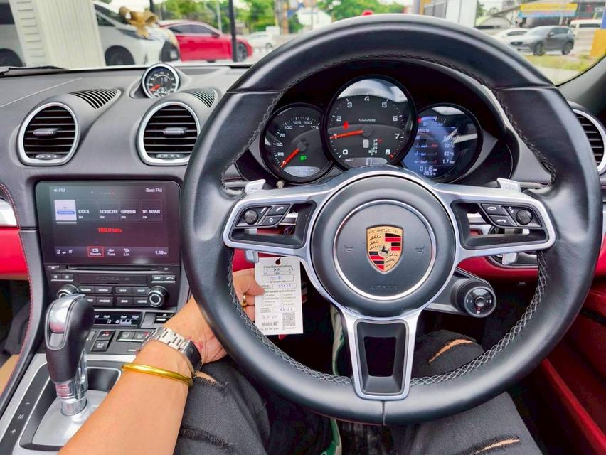 รหัสรถ KPV5 2017 PORSCHE BOXSTER 2.0 CABRIOLET สีเทา wrap ขาว หลังคาแดง  7