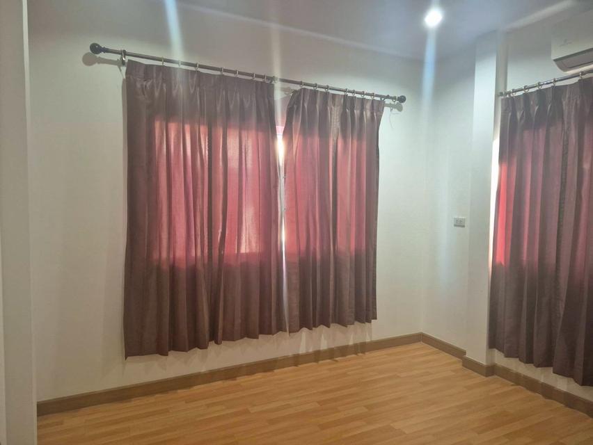 บ้านแฝด กิตติชัย18 ศาลายา ใกล้ ม.มหิดล พุทธมณฑลสาย4 ทวีวัฒนา บรมราชชนนี นครปฐม : Baan Kittichai 18 12