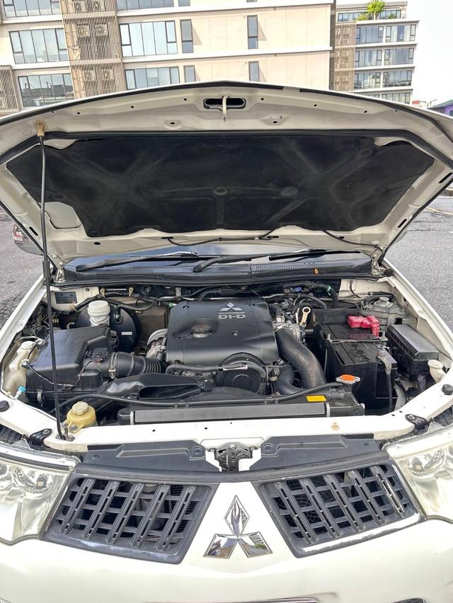 รหัสรถ QT5490  Mitshubishi Pajero 2.5 Sport GT เกียร์ Auto สีขาวมุก ปี2013 10