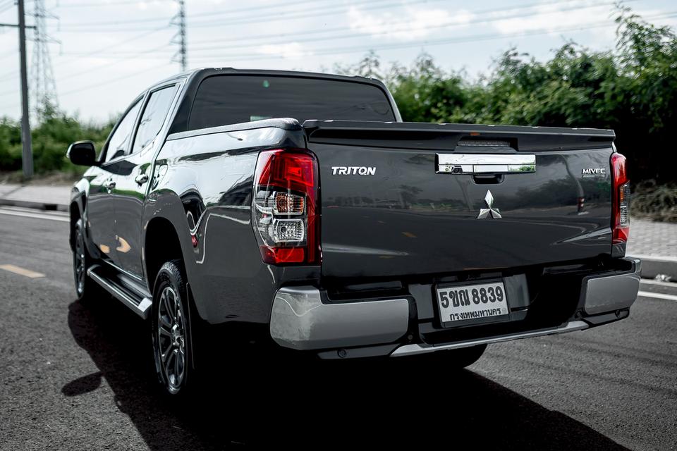 Mitsubishi Tritin 2.4GT ปี20 6