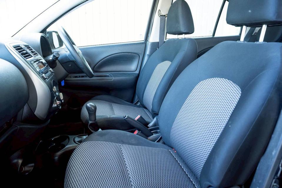 NISSAN MARCH 1.2 E เกียร์ MT ปี 2018 สีดำ โฉม ปี10-ปัจจุบัน รูปที่ 11