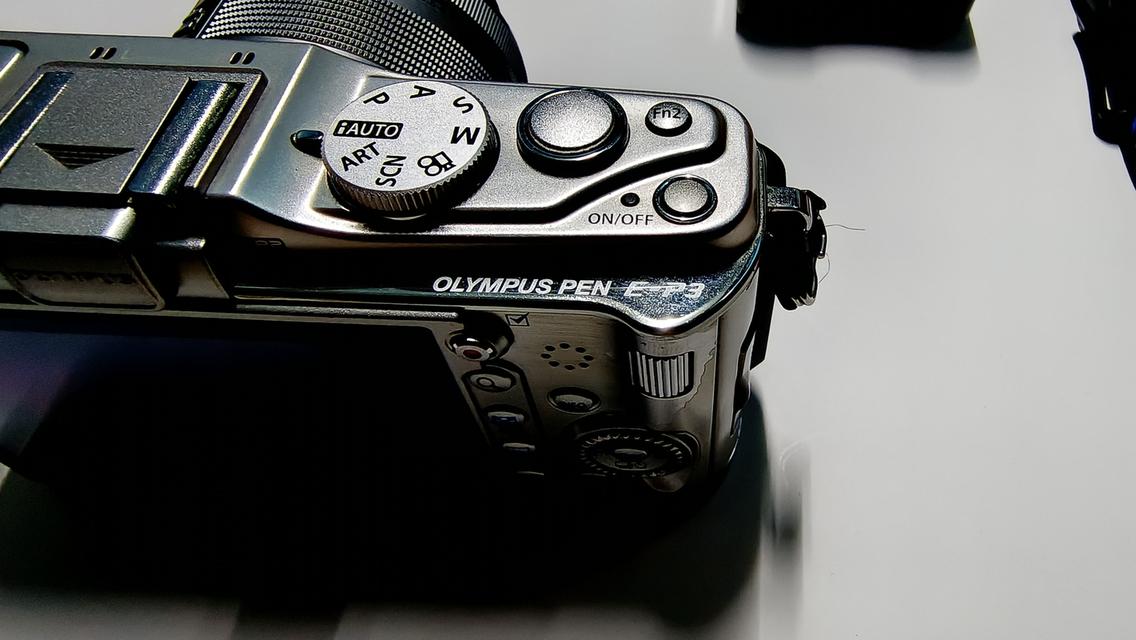 กล้อง OLYMPUS EP3 พร้อมเลนส์ 14-42 5