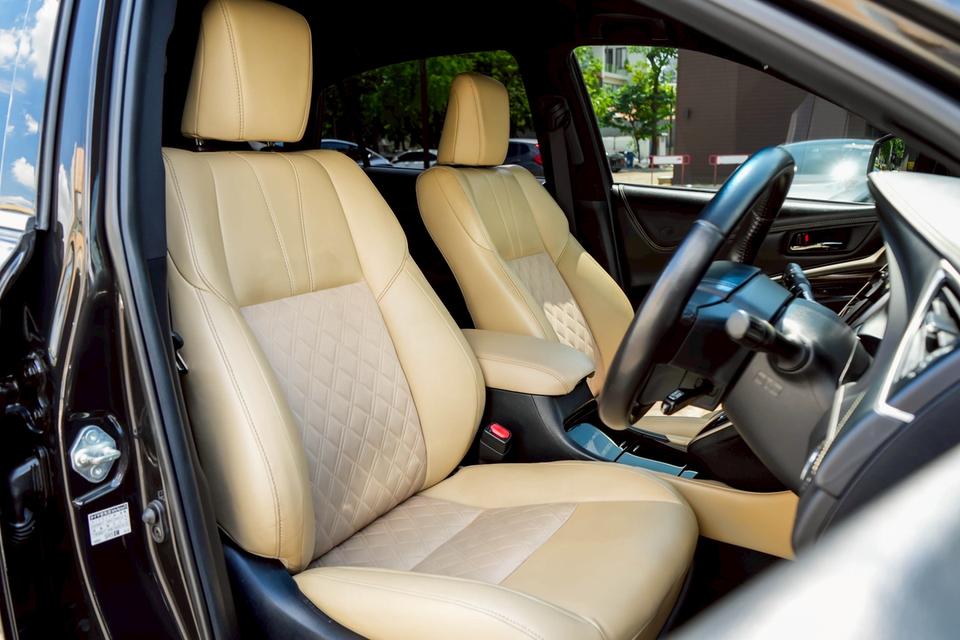 TOYOTA HARRIER 2.0 Elegance AT 2014ไมล์ 139,xxx km. !!! ราคา 599,000 บาท รูปที่ 11