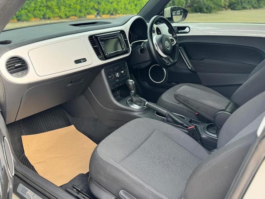 VOLKSWAGEN NEW BEETLE 1.2 TSI Turbo 10