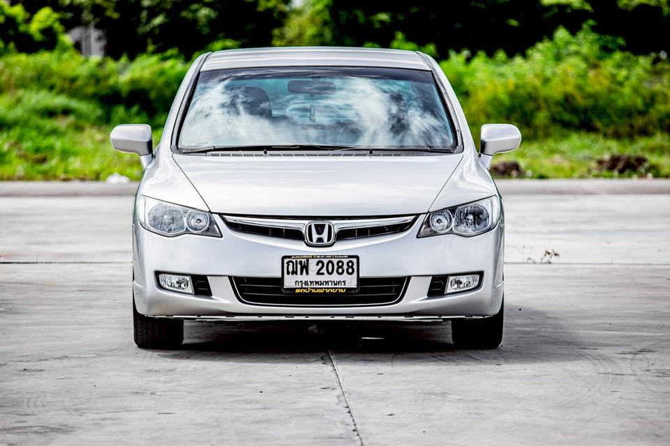 Honda Civic Fd 1.8E ปี 2009 สีเทา เกียร์ออโต้