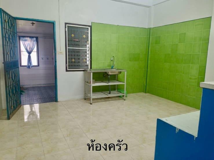 ขายทาวน์เฮ้าส์ 2 ชั้น ย่านท่าวัง นครศรีธรรมราช 3 นอน 2 น้ำ 1.35 ล้านบาท