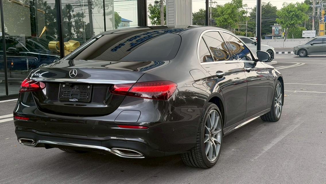 รหัสรถ KPV53 2021 BENZ E300e 2.0 AMG DYNAMIC FACELIFT รูปที่ 16