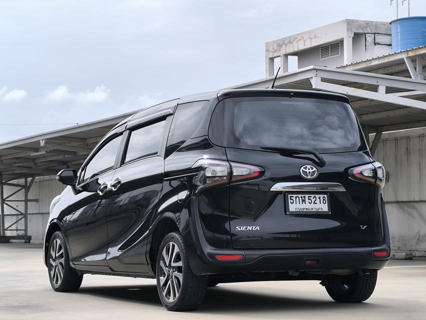 TOYOTA SIENTA 1.5V 2016 6