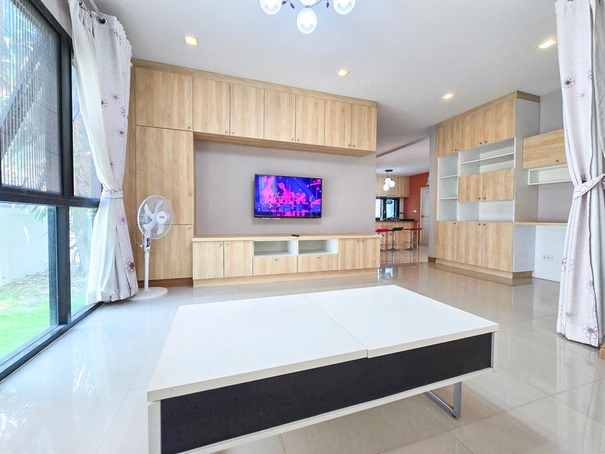 ขาย บ้านเดี่ยว มบ.คีรีราชา เก้ากิโล ศรีราชา ขนาด 205ตรม. 3 ห้องนอน ตกแต่งสวย เฟอร์นิเจอร์ครบ พร้อมอยู่ 5