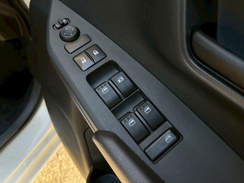 รหัสรถ WMT53 📌 Yaris Ativ 1.2 Sport ปี 2024 ไมล์ 38,262 km 11